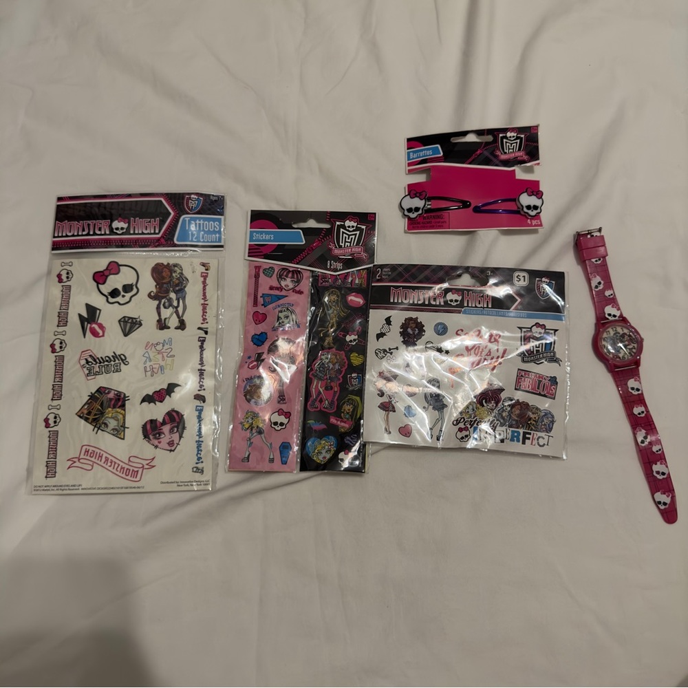 Monster High Hair clip, Tattoo, Watch, and Sticker Bundle